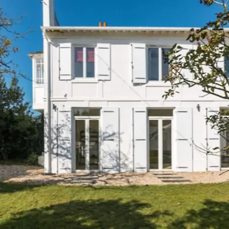 Villa Tres Jolie Bianca, Maison Avec Jardin Prive A Deauville