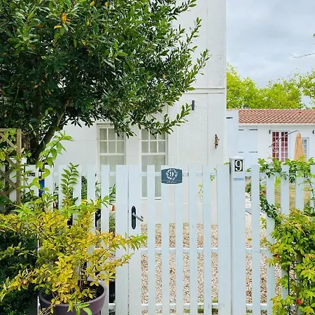 Villa Tres Jolie Bianca, Maison Avec Jardin Prive A