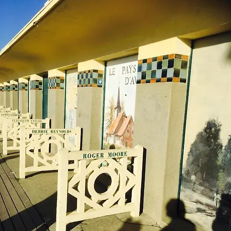 Tres Jolie Bianca, Maison Avec Jardin Prive A Deauville