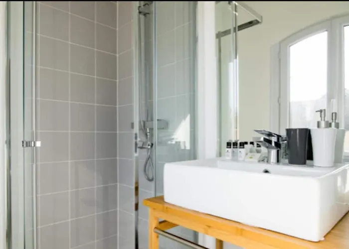 Très Jolie Bianca, Maison Avec Jardin Privé à Villa *